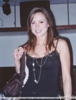 в чёрной майке.супер