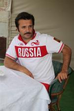 Презентация Bosco линии одежды для олимпийской сборной России.Москва. 26.06.2012(до чего же уставший!)