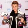 Джастин Бибер взял сразу три награды MTV EMA 2011
