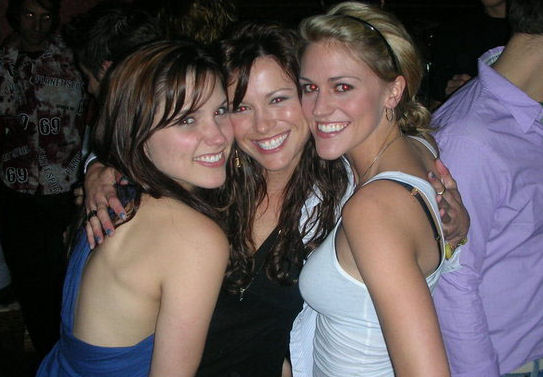 с актрисами отн