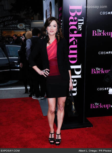 на премьере план б.