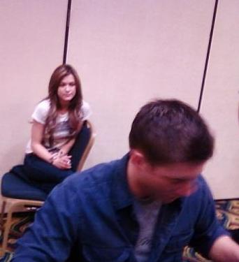 с дженсеном и сигаретой