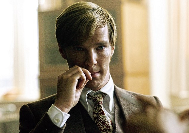 В роли Питера Гиллема (&quot;Шпион, выйди вон!&quot;)