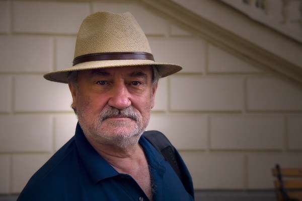 Богдан Ступка