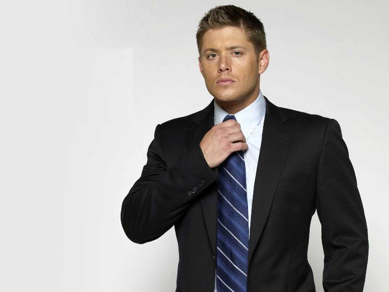 &quot;Так. Костюм одел, галстук поправил, теперь я ну просто супер! Хотя я итак супер&quot;:)))