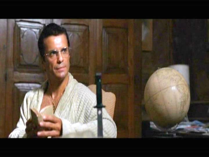 Это по-французки,Вы не знаете.