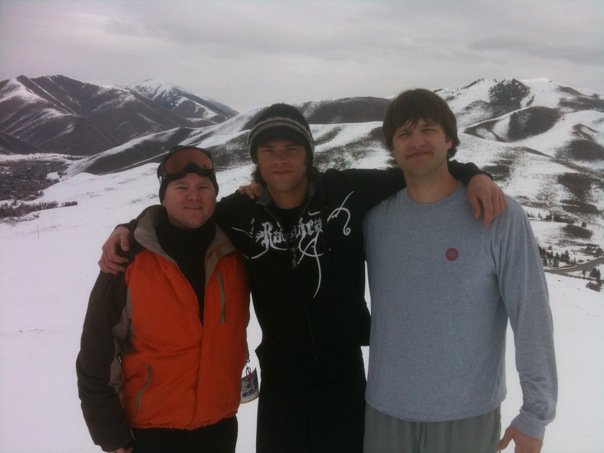 Джей с братом