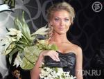 в 2010 году по версии журнала "Максим" Кристине присвоен титул "Самая сексуальная девушка России"