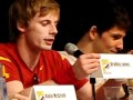 Bradley James at SDCC: innuendos about playing with swords