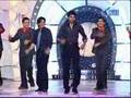 Sreesanth putting up steps with SRK (Dard-E-Disco)