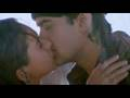 Aamir Khan and Karishma Kapoor (Hot Smooch)