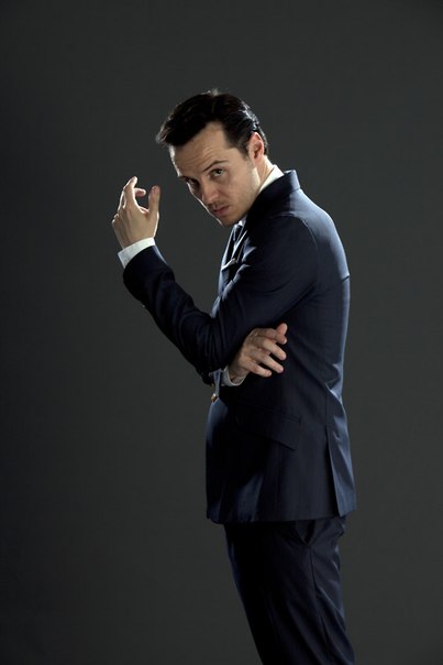 Andrew Scott(Jim Moriarty)